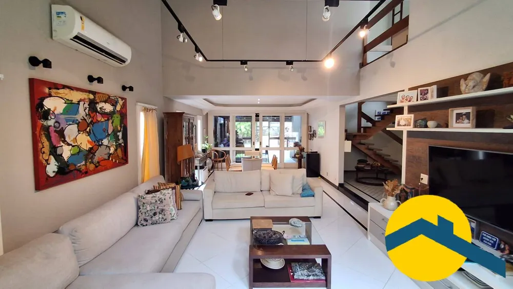 Casa, 3 quartos, 257 m² - Foto 2