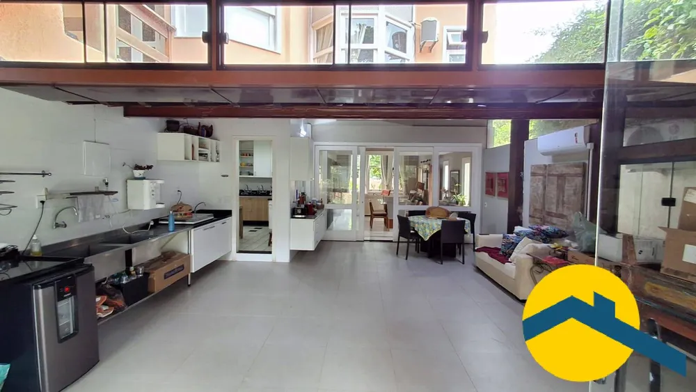 Casa, 3 quartos, 257 m² - Foto 7