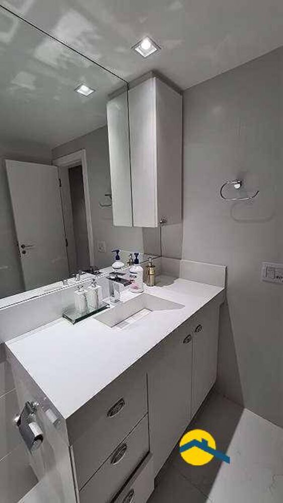 Apartamento, 3 quartos, 130 m² - Foto 2