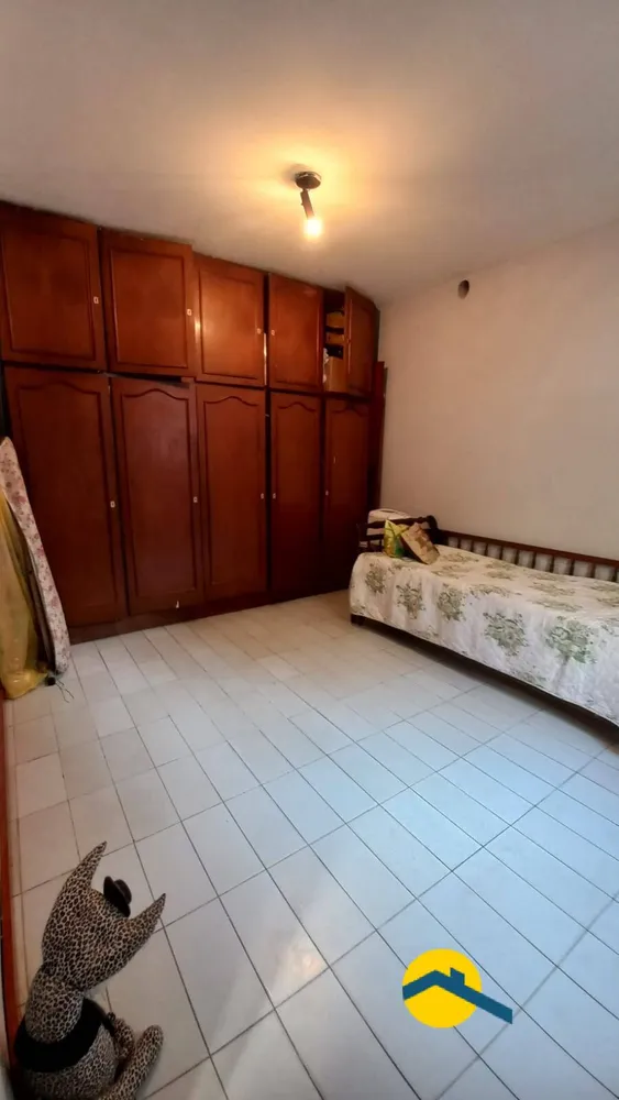 Casa, 4 quartos, 240 m² - Foto 22