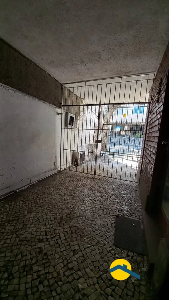 Casa, 4 quartos, 240 m² - Foto 37