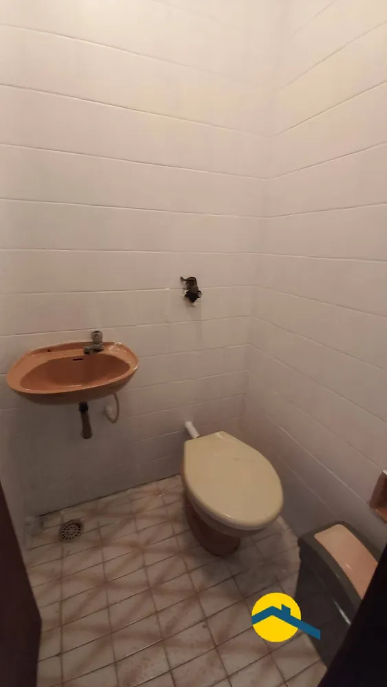 Casa, 4 quartos, 240 m² - Foto 33