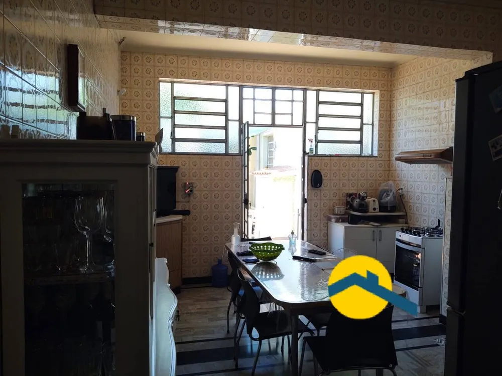 Casa, 4 quartos, 220 m² - Foto 13