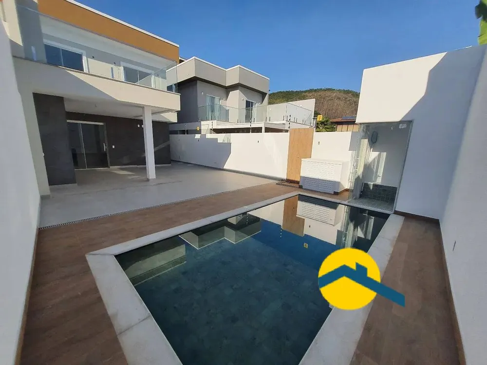 Casa, 4 quartos, 213 m² - Foto 1
