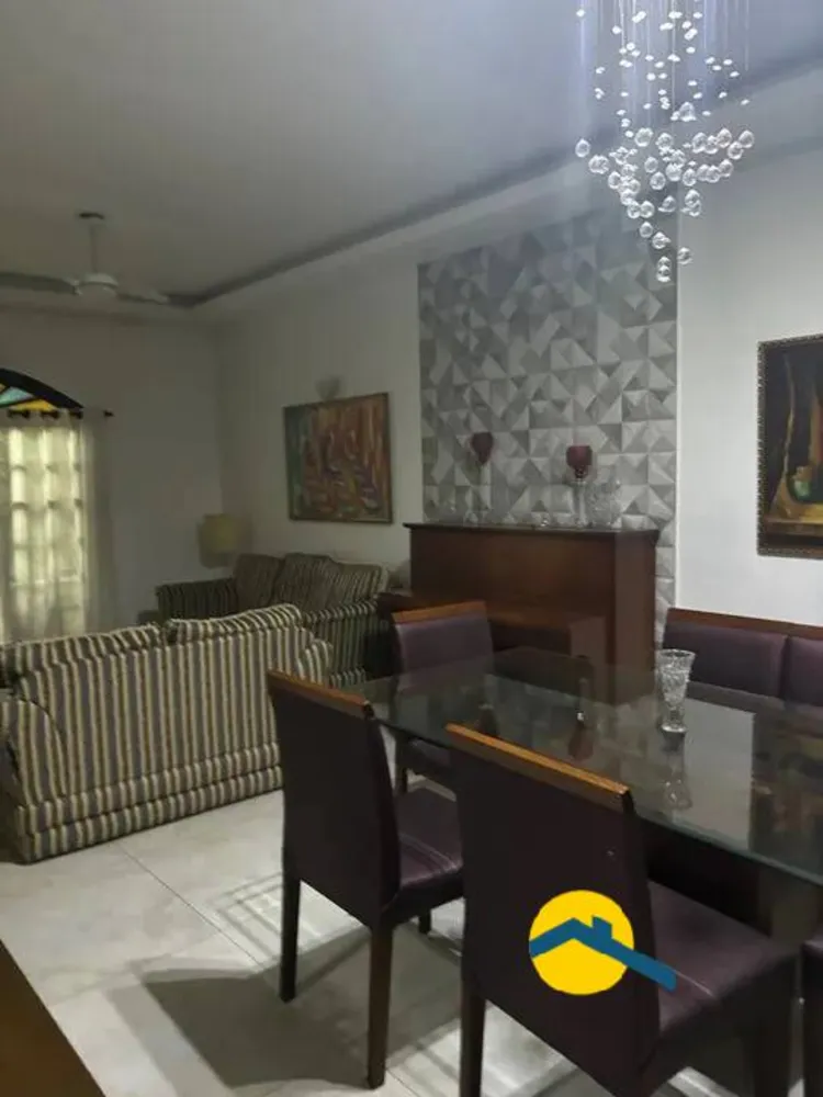 Casa, 4 quartos, 220 m² - Foto 4