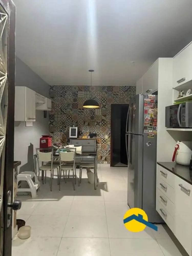 Casa, 4 quartos, 220 m² - Foto 12