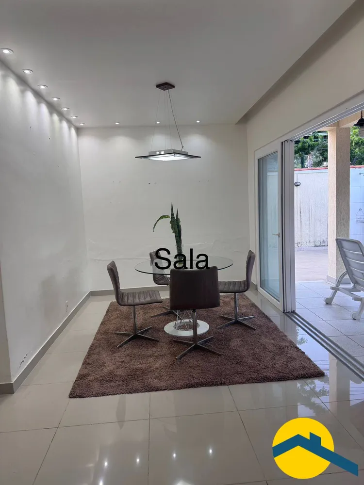 Casa, 6 quartos, 312 m² - Foto 2