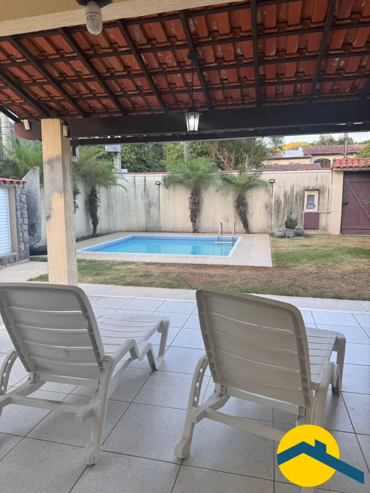 Casa, 6 quartos, 312 m² - Foto 1