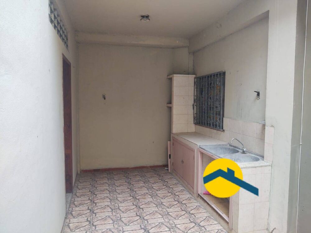 Casa, 4 quartos, 275 m² - Foto 3