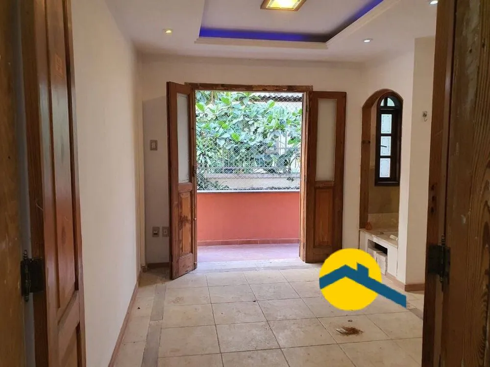 Casa, 4 quartos, 240 m² - Foto 14