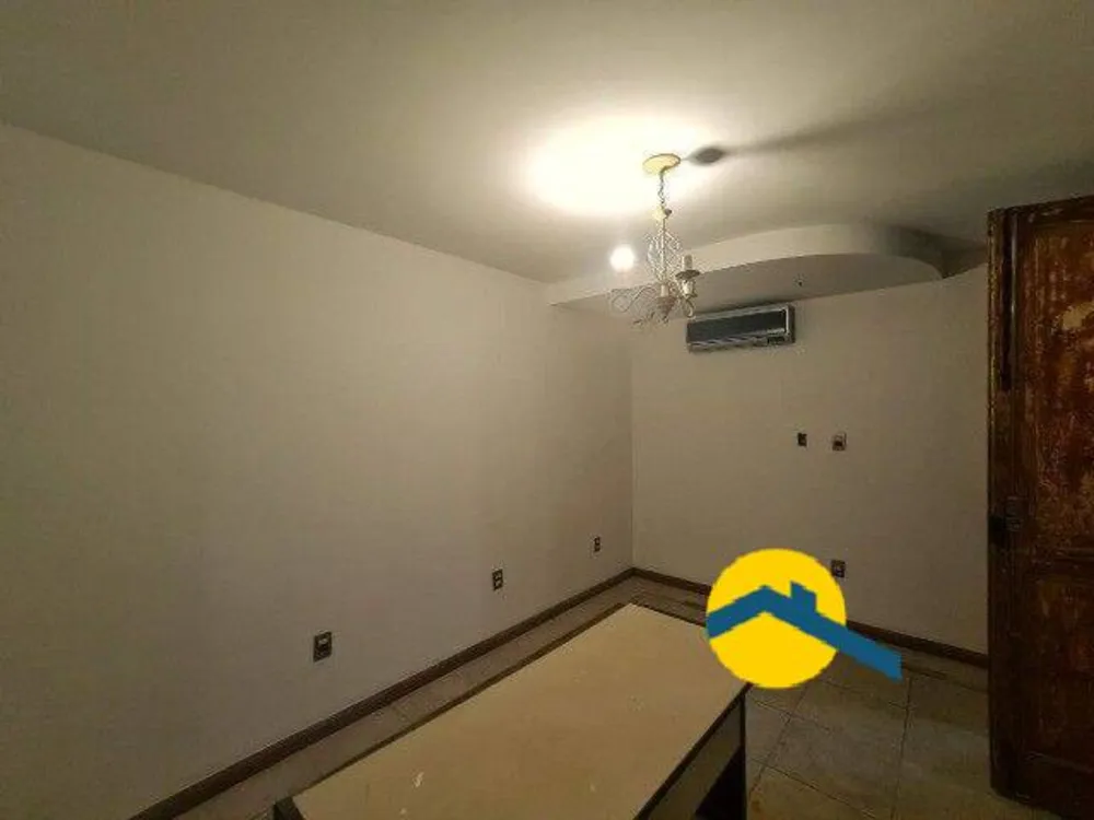 Casa, 4 quartos, 240 m² - Foto 16