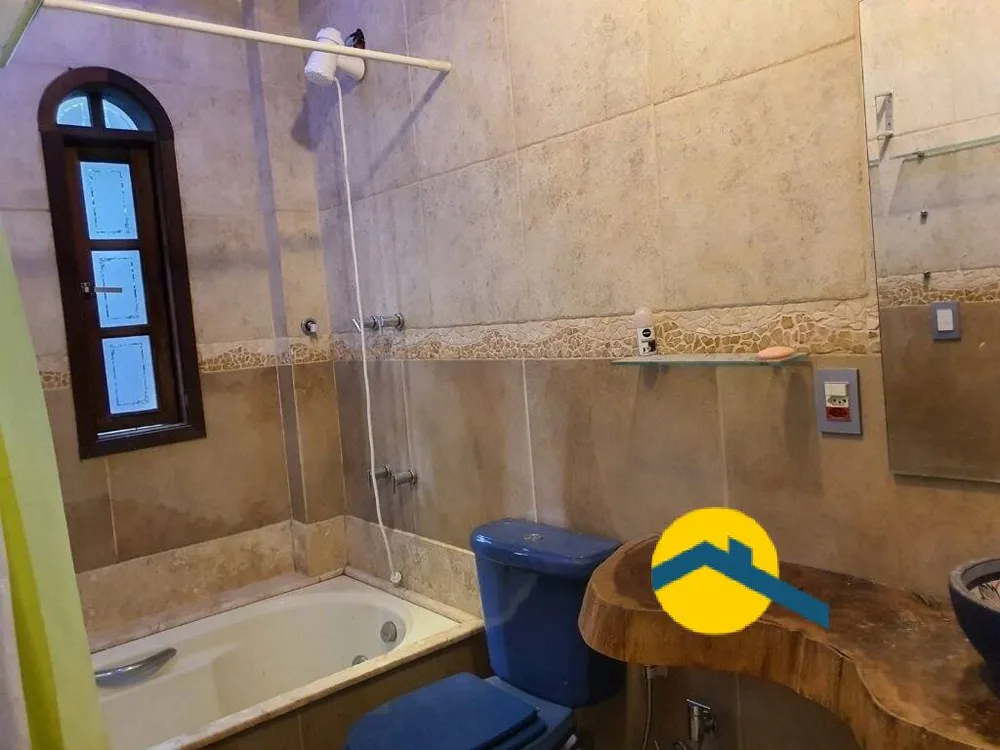 Casa, 4 quartos, 240 m² - Foto 13