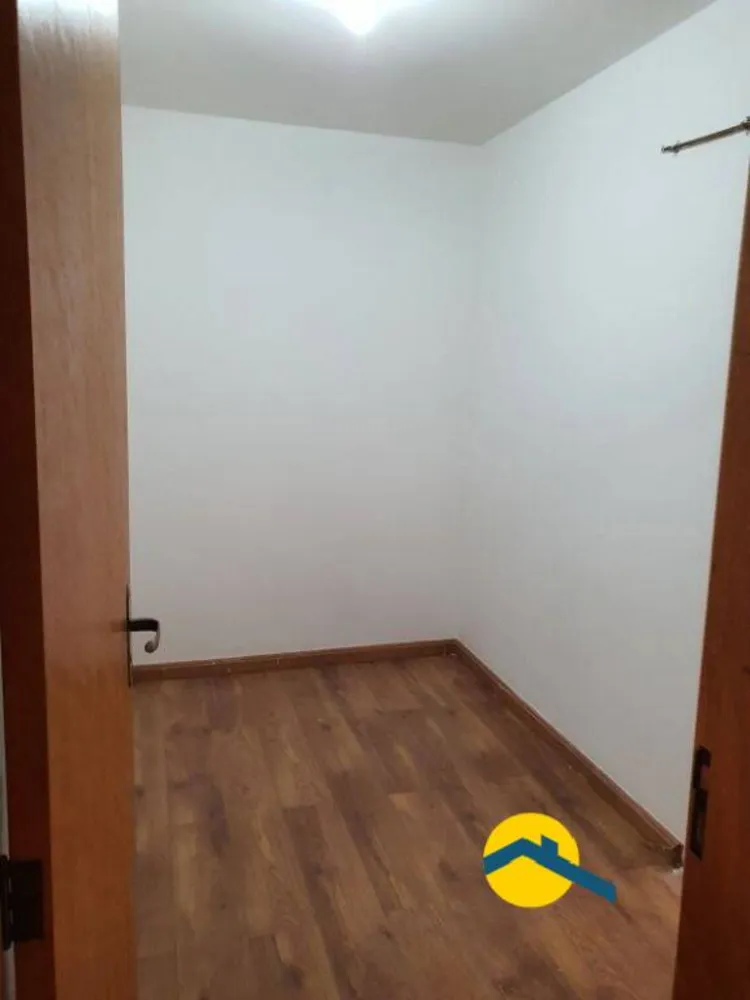 Casa, 4 quartos, 240 m² - Foto 12