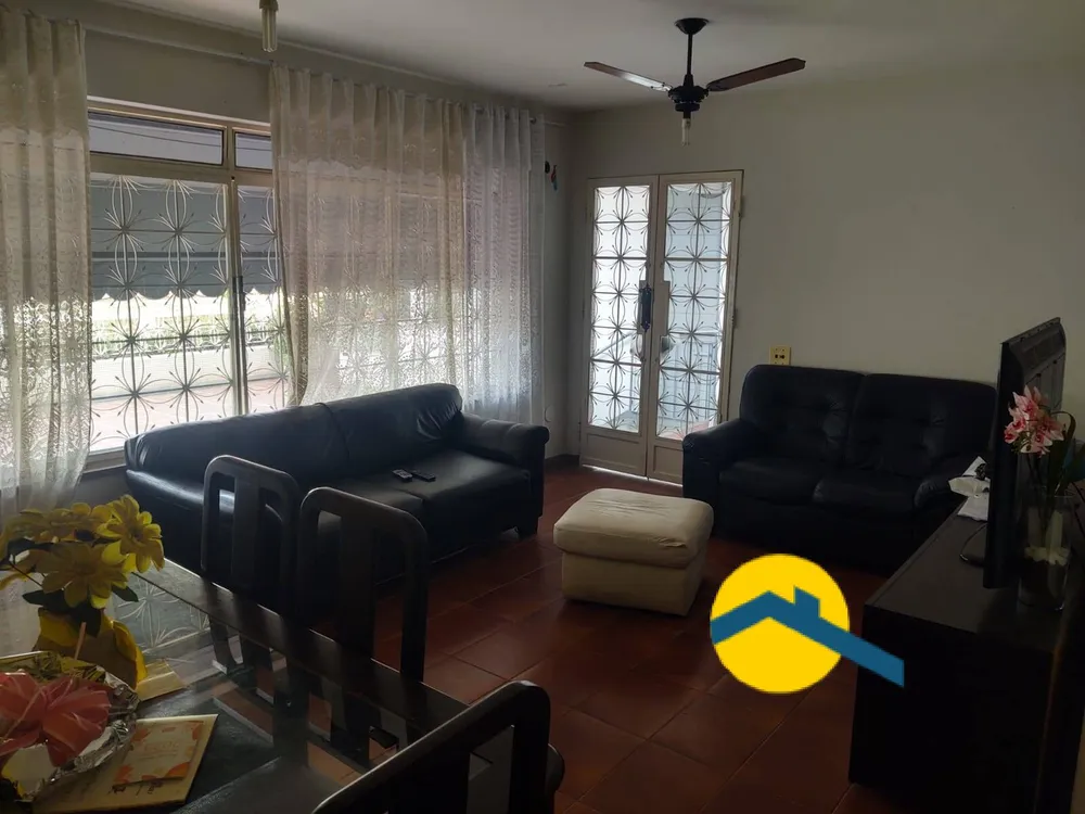 Casa, 4 quartos, 260 m² - Foto 9