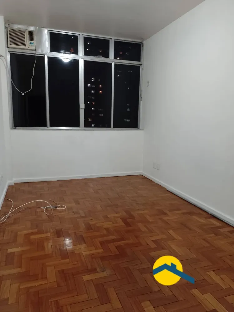 Apartamento, 3 quartos, 130 m² - Foto 2