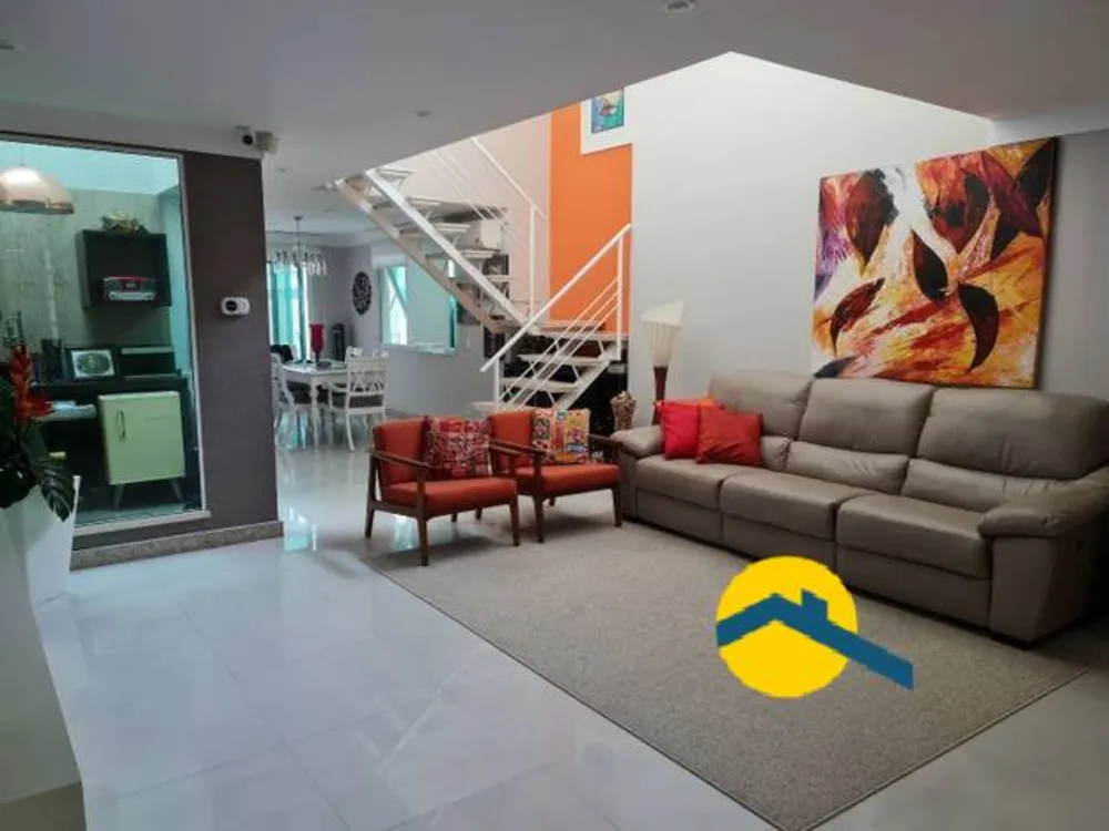 Casa, 3 quartos, 250 m² - Foto 1