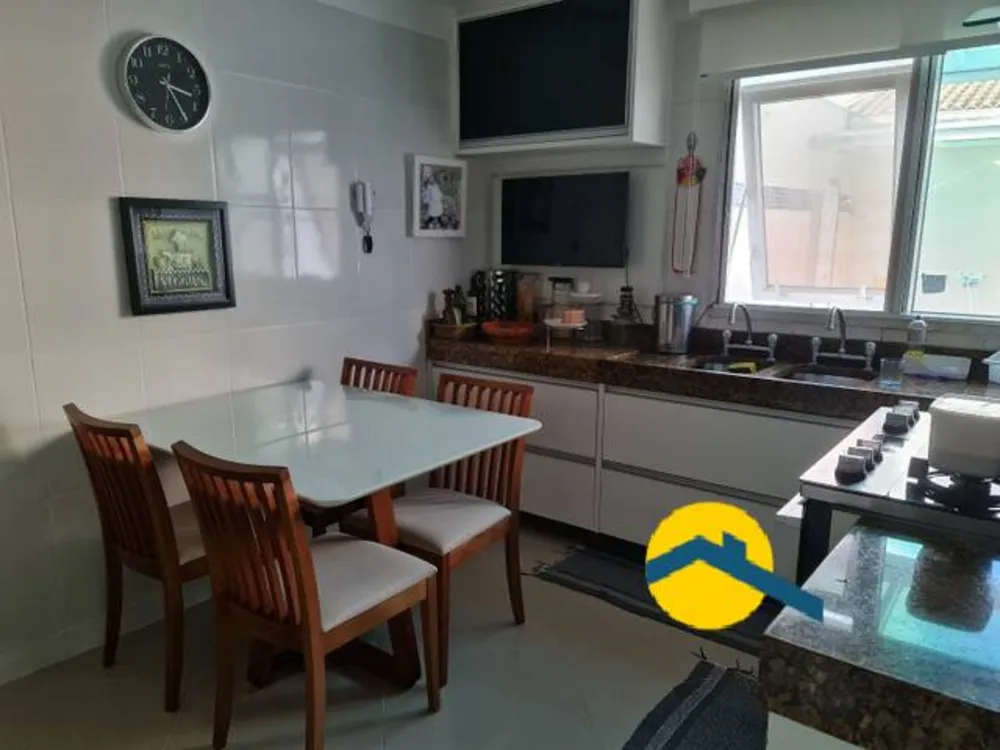 Casa, 3 quartos, 250 m² - Foto 3