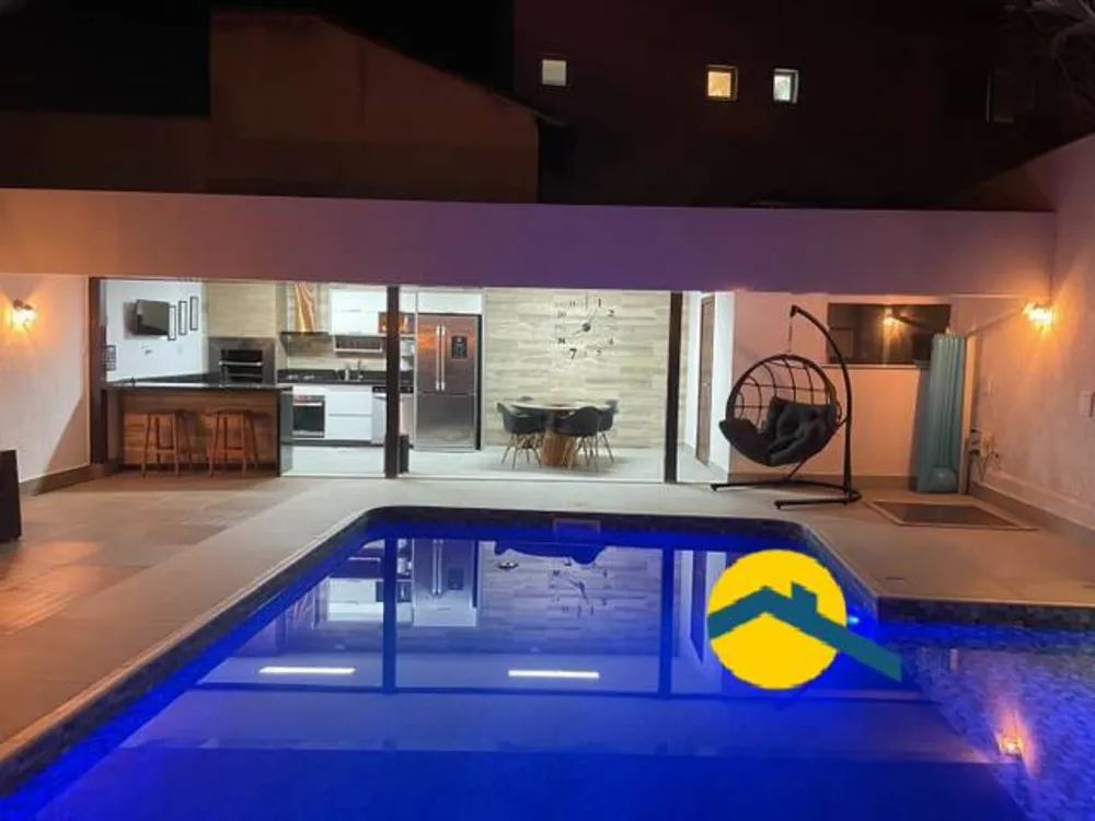 Casa, 3 quartos, 350 m² - Foto 1
