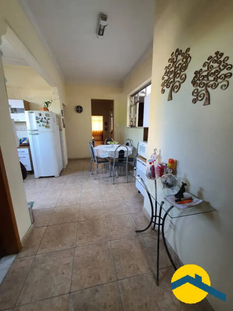 Casa, 6 quartos, 240 m² - Foto 17