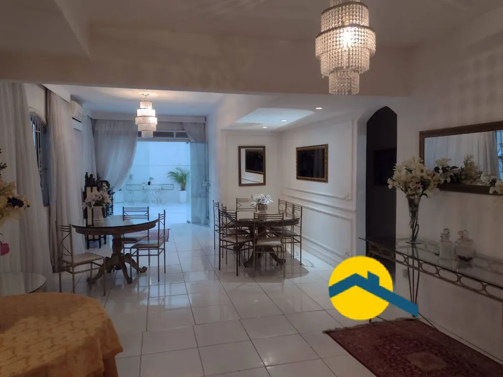 Casa, 3 quartos, 420 m² - Foto 1