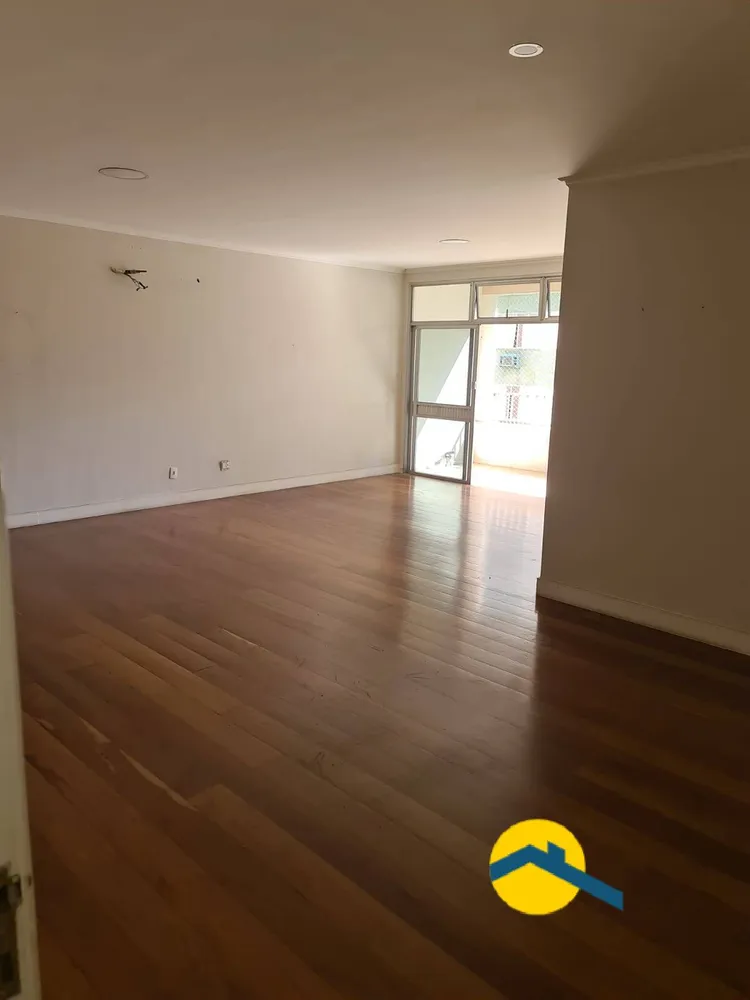 Apartamento, 4 quartos, 250 m² - Foto 1