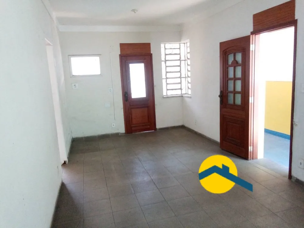 Casa, 5 quartos, 160 m² - Foto 4