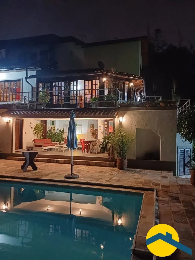 Casa, 4 quartos, 351 m² - Foto 2