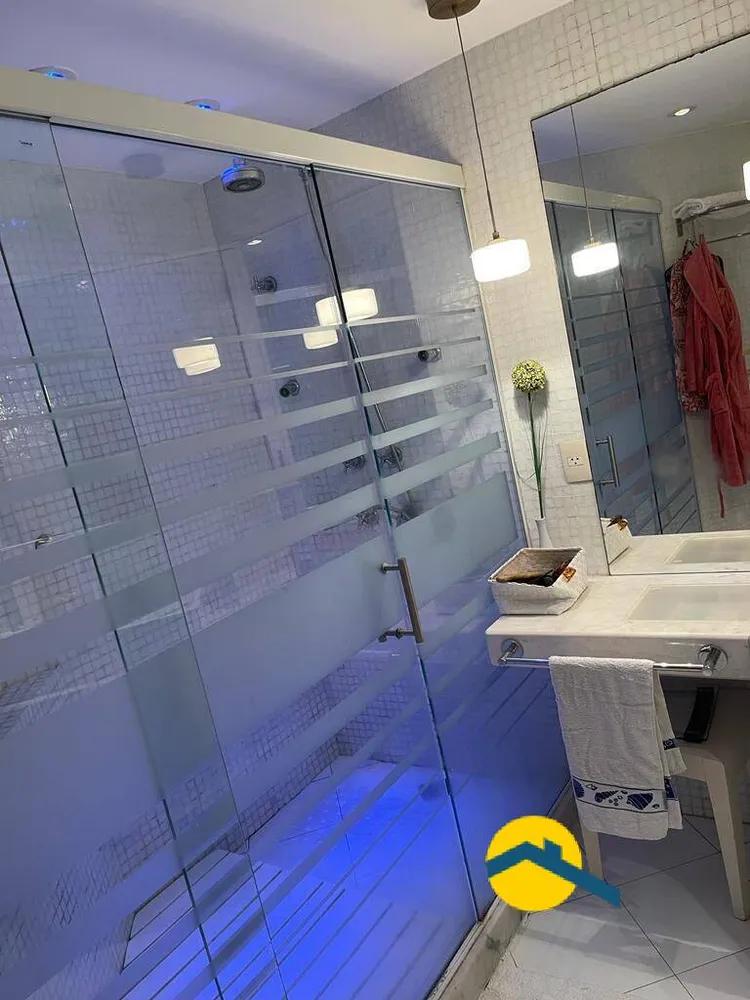 Cobertura, 3 quartos, 230 m² - Foto 17