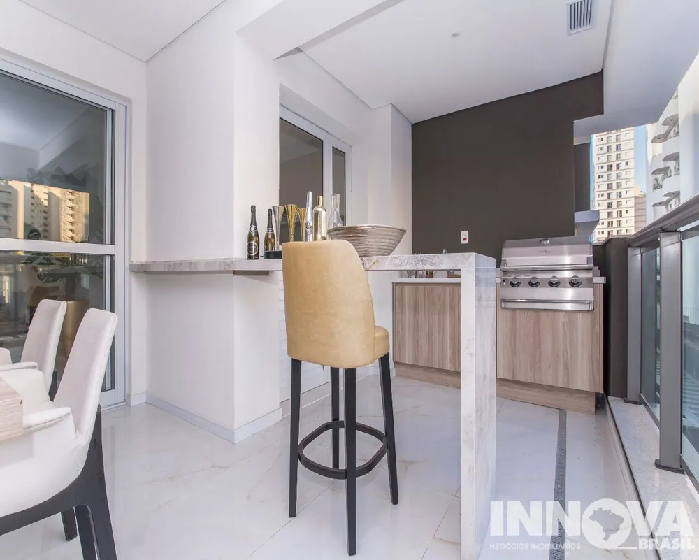 Cobertura, 3 quartos, 258 m² - Foto 1