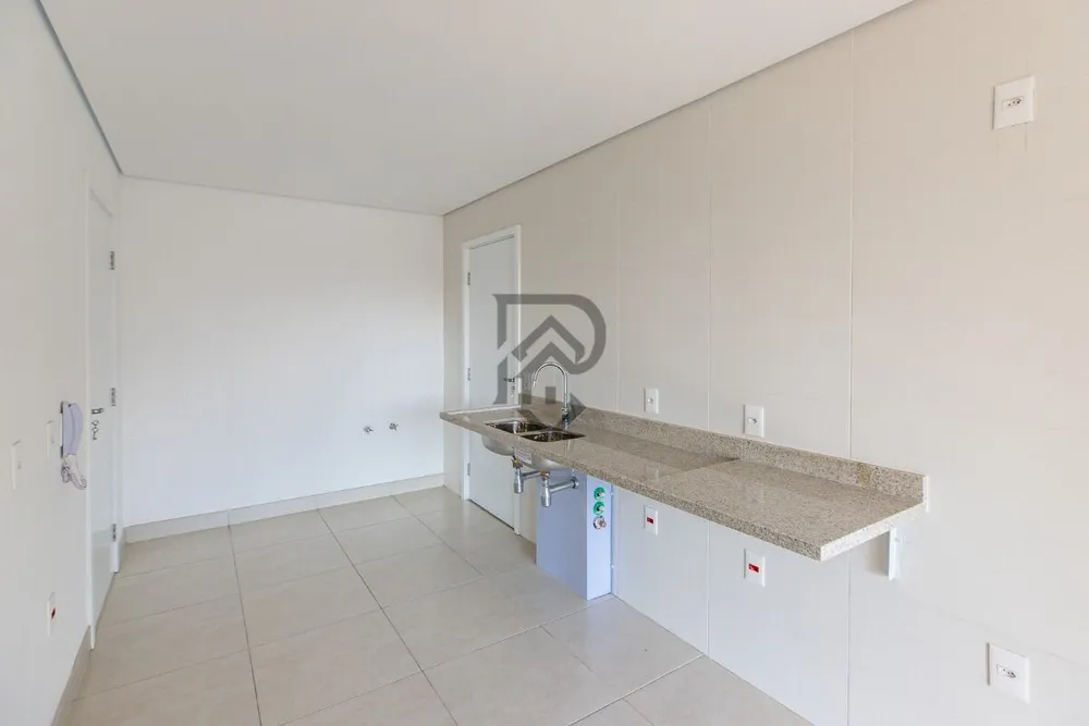 Apartamento, 3 quartos, 232 m² - Foto 2