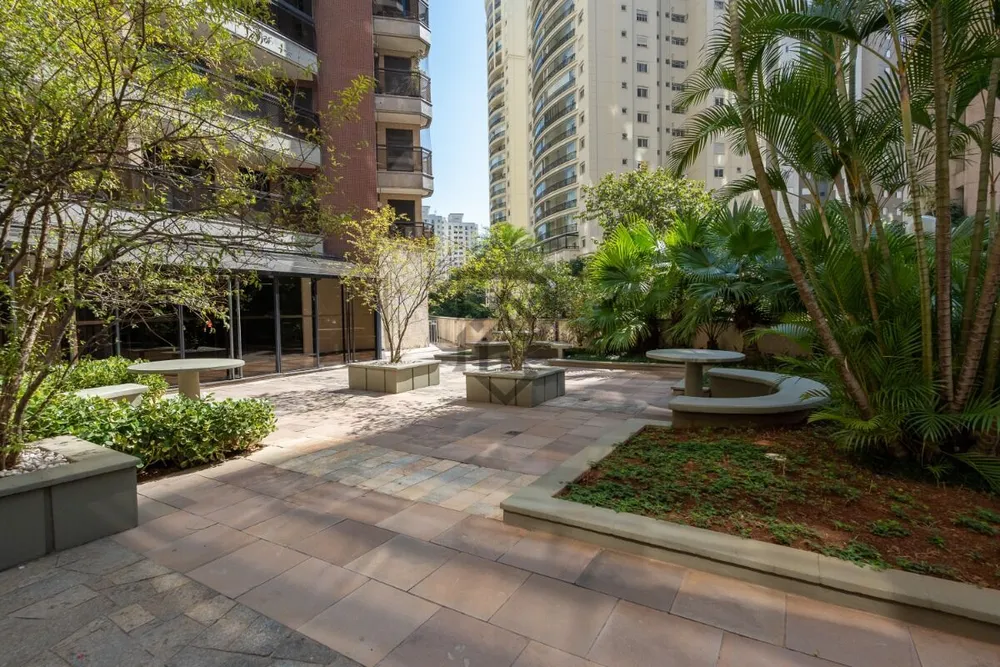 Apartamento, 3 quartos, 120 m² - Foto 1