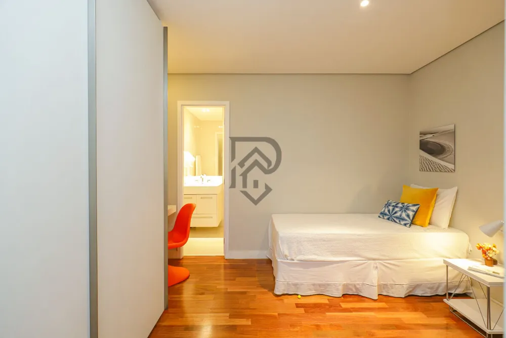 Apartamento, 3 quartos, 202 m² - Foto 1