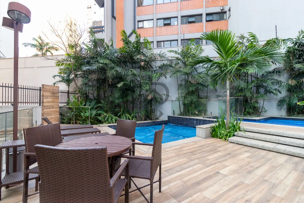 Apartamento, 4 quartos, 209 m² - Foto 2