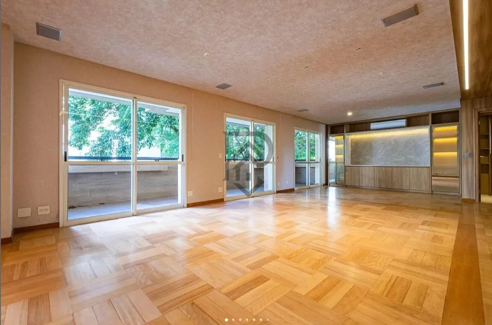 Apartamento, 3 quartos, 193 m² - Foto 2