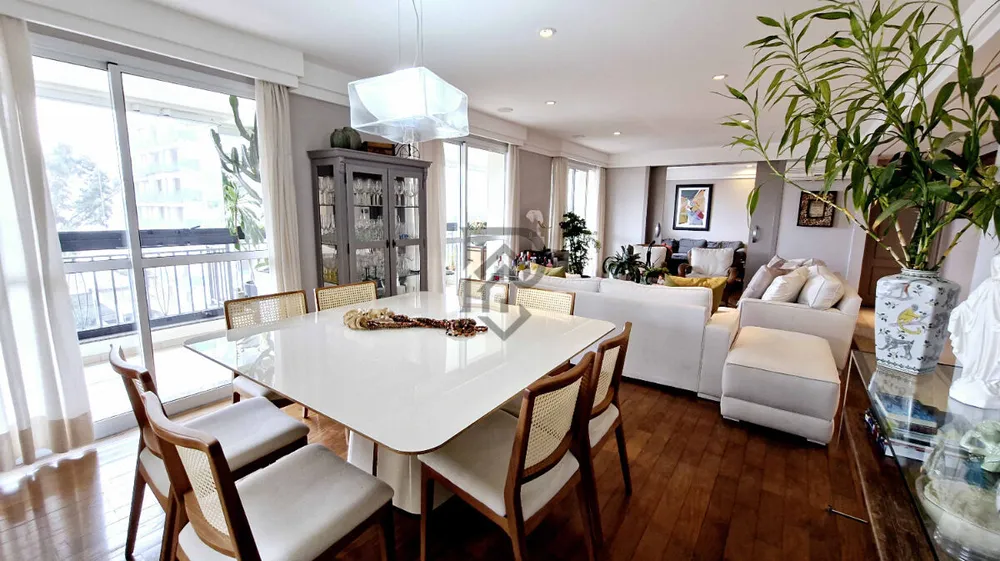 Apartamento, 4 quartos, 250 m² - Foto 8