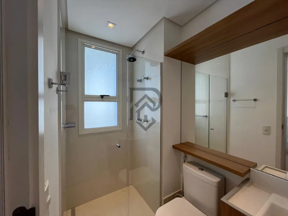 Apartamento, 3 quartos, 197 m² - Foto 2