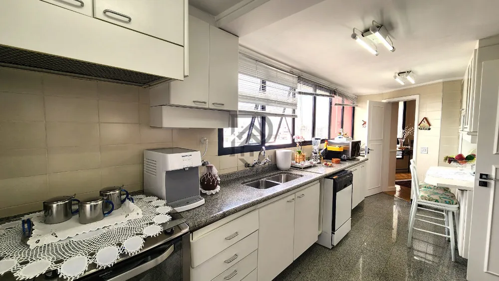 Apartamento, 4 quartos, 198 m² - Foto 3