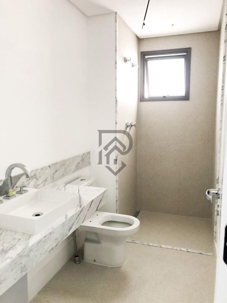 Apartamento, 2 quartos, 131 m² - Foto 1