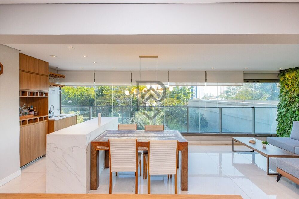 Apartamento, 3 quartos, 165 m² - Foto 1