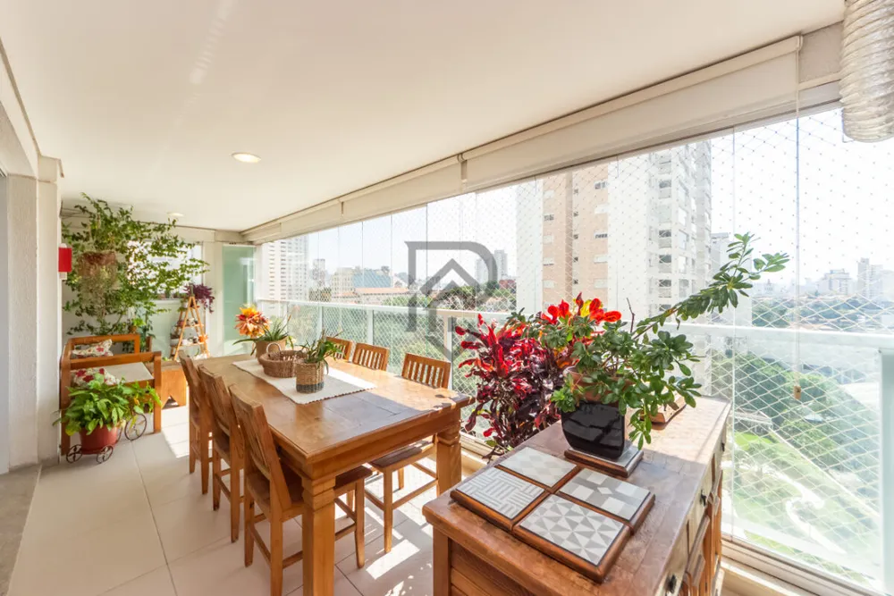 Apartamento, 3 quartos, 141 m² - Foto 1