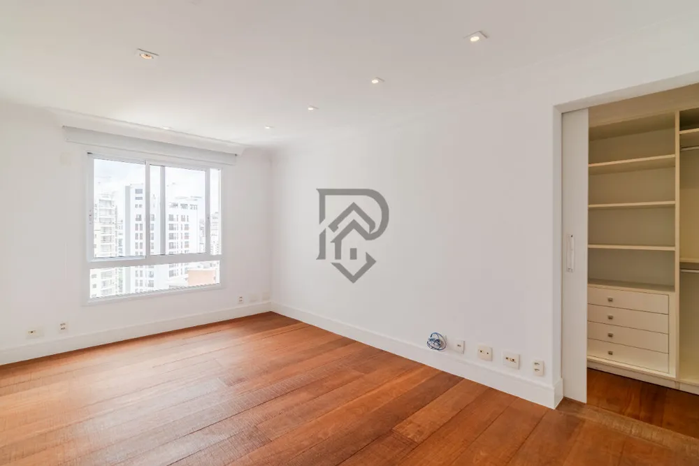 Apartamento, 3 quartos, 335 m² - Foto 11