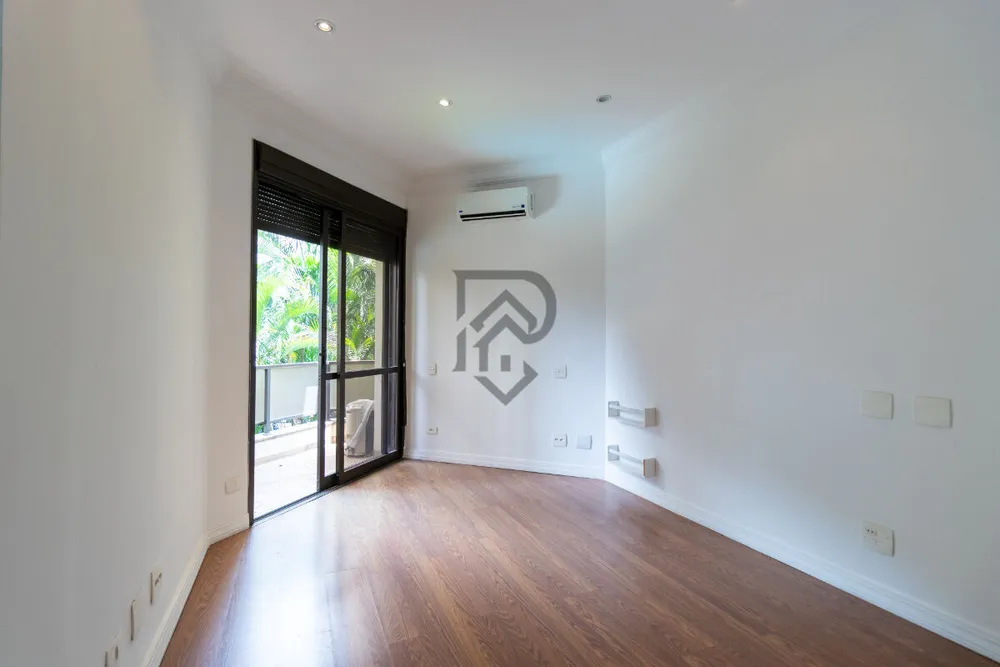 Apartamento, 3 quartos, 197 m² - Foto 1
