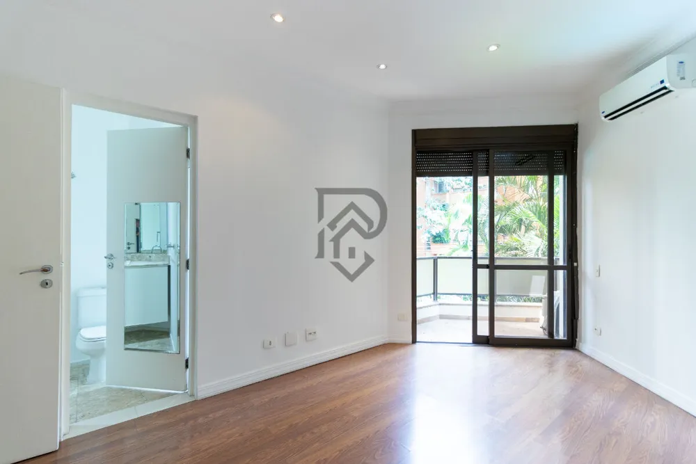 Apartamento, 3 quartos, 197 m² - Foto 1