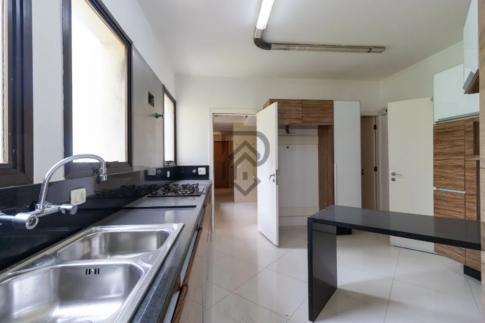 Apartamento, 3 quartos, 197 m² - Foto 3