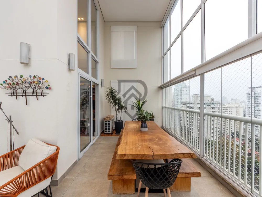 Apartamento, 3 quartos, 238 m² - Foto 2