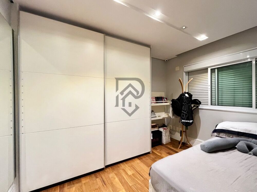Apartamento à venda com 3 quartos, 157m² - Foto 6
