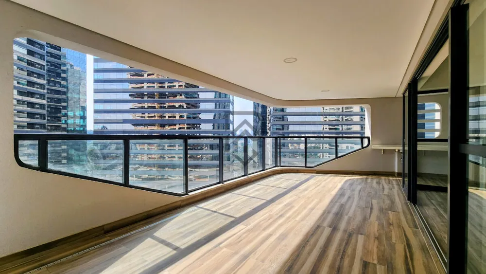 Apartamento, 3 quartos, 162 m² - Foto 1