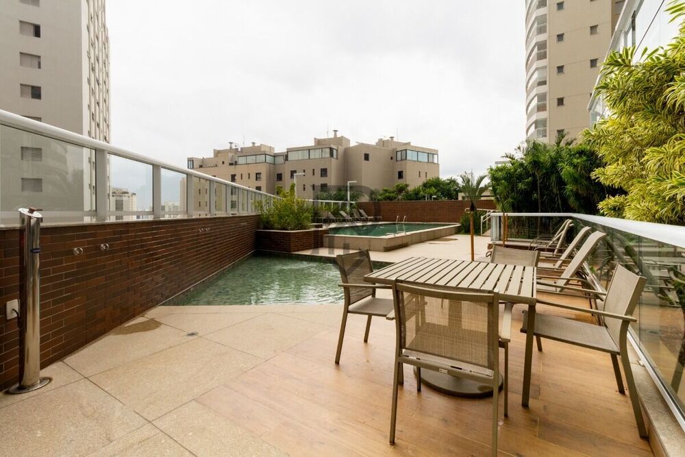 Apartamento à venda com 3 quartos, 120m² - Foto 9