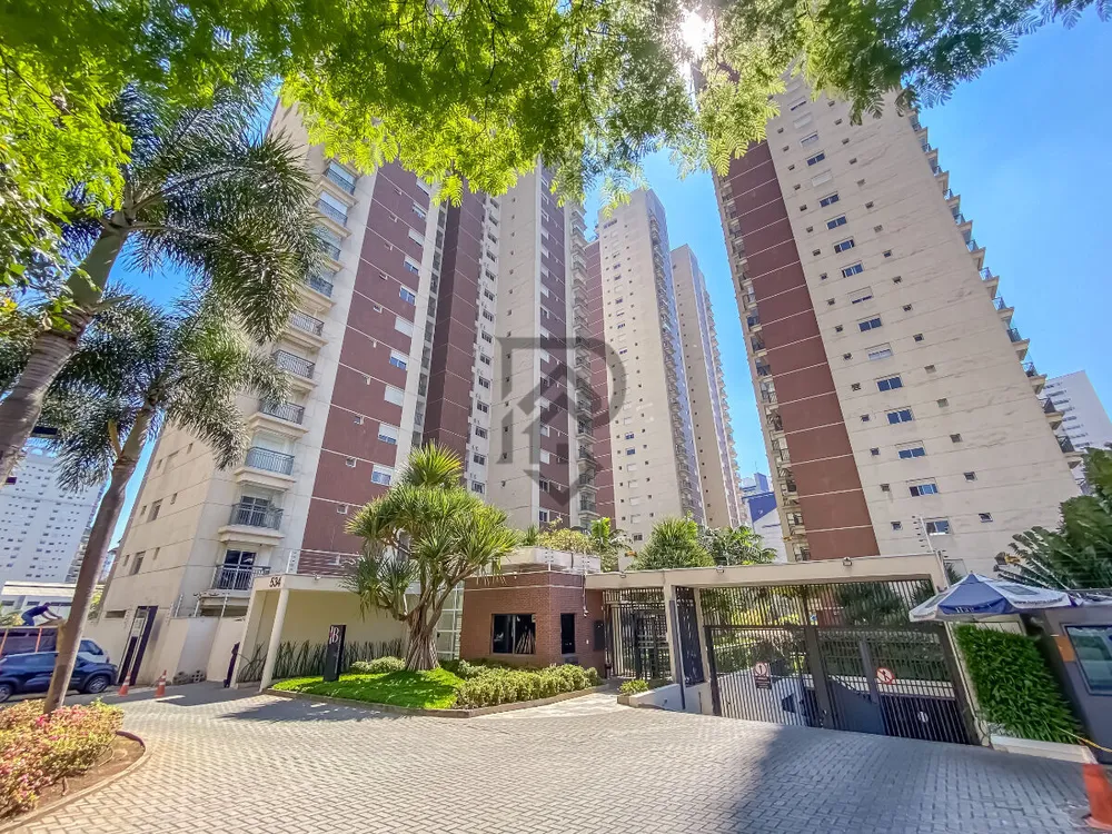 Apartamento, 3 quartos, 246 m² - Foto 1