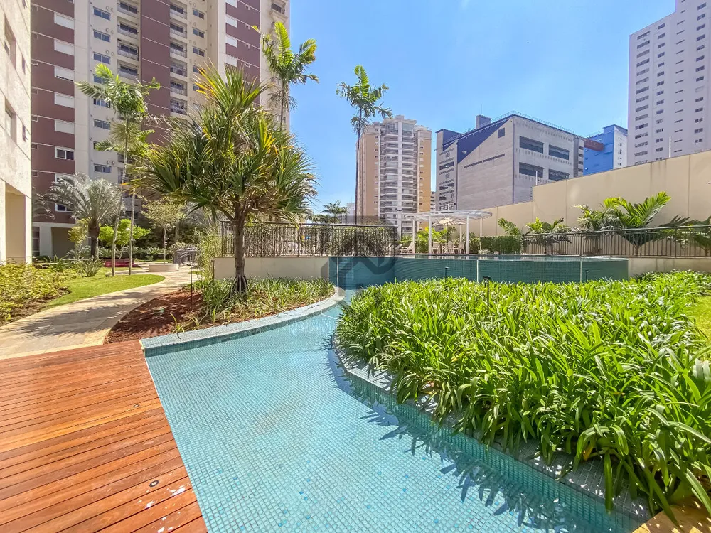 Apartamento, 3 quartos, 246 m² - Foto 2